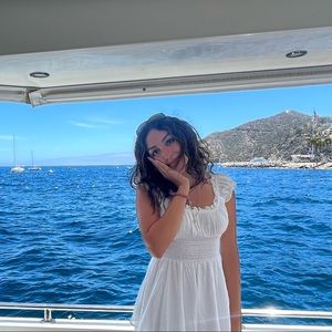 Meet your Posher, Satya